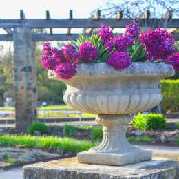 2017-Flower-Urn